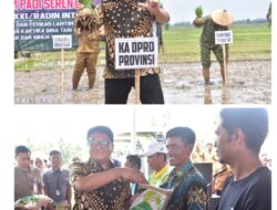 Ketua DPRD Provinsi Lampung, A. Giri Akbar, S.E., M.B.A., menghadiri kegiatan Tanam Padi Bersama Forum Koordinasi Pimpinan Daerah (Forkopimda)
